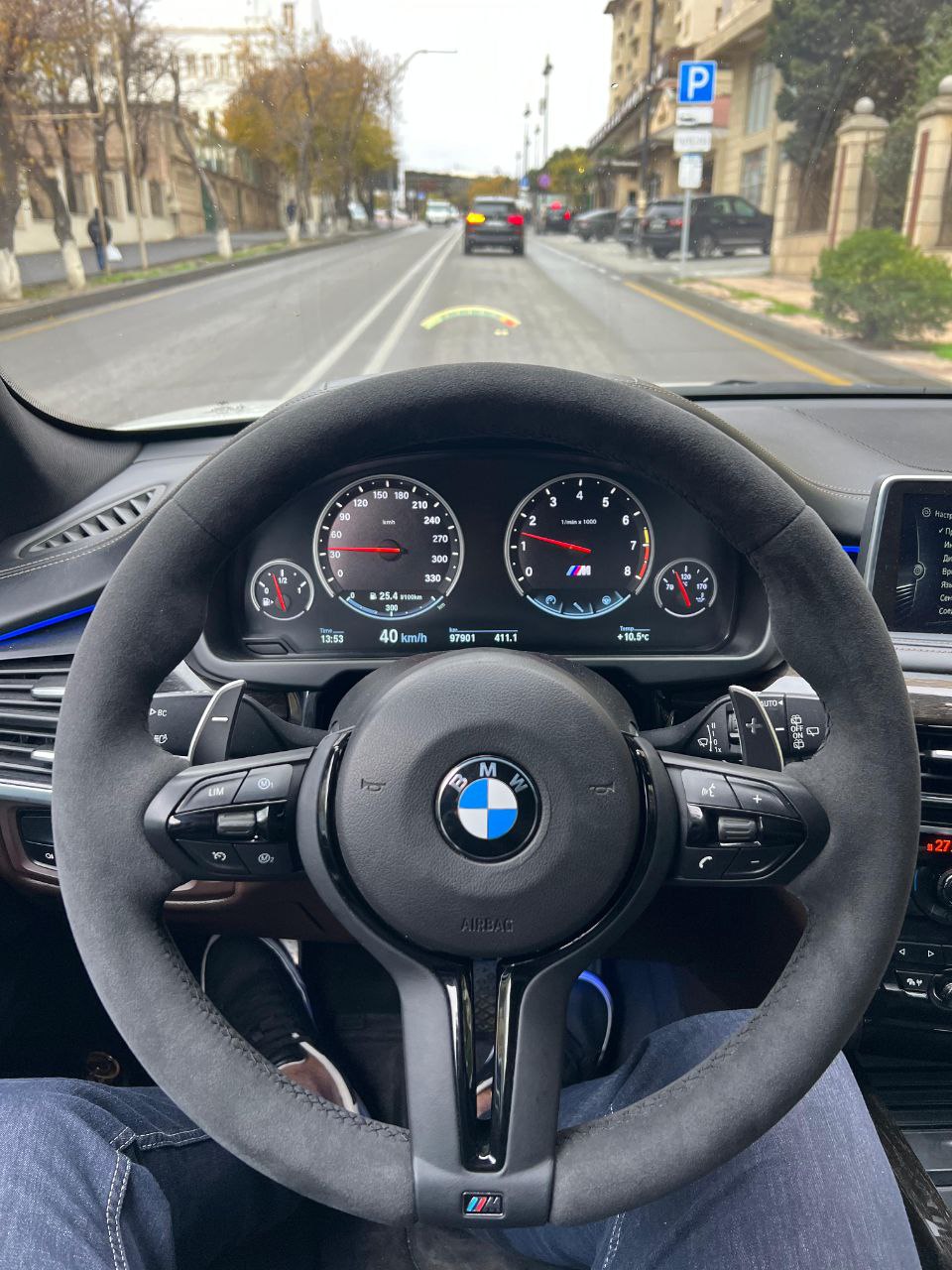 Black Full Alcantara Black Trim Steering wheel Fit Bmw F Series in car